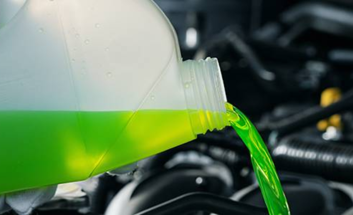 Benefits of Using Coolant Oil for Bikes