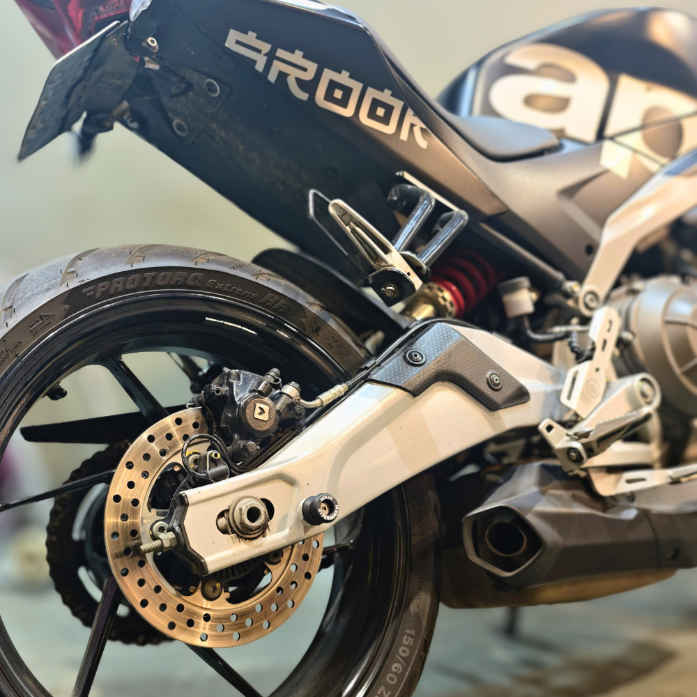 Hyperrider Swingarm Spools Sliders