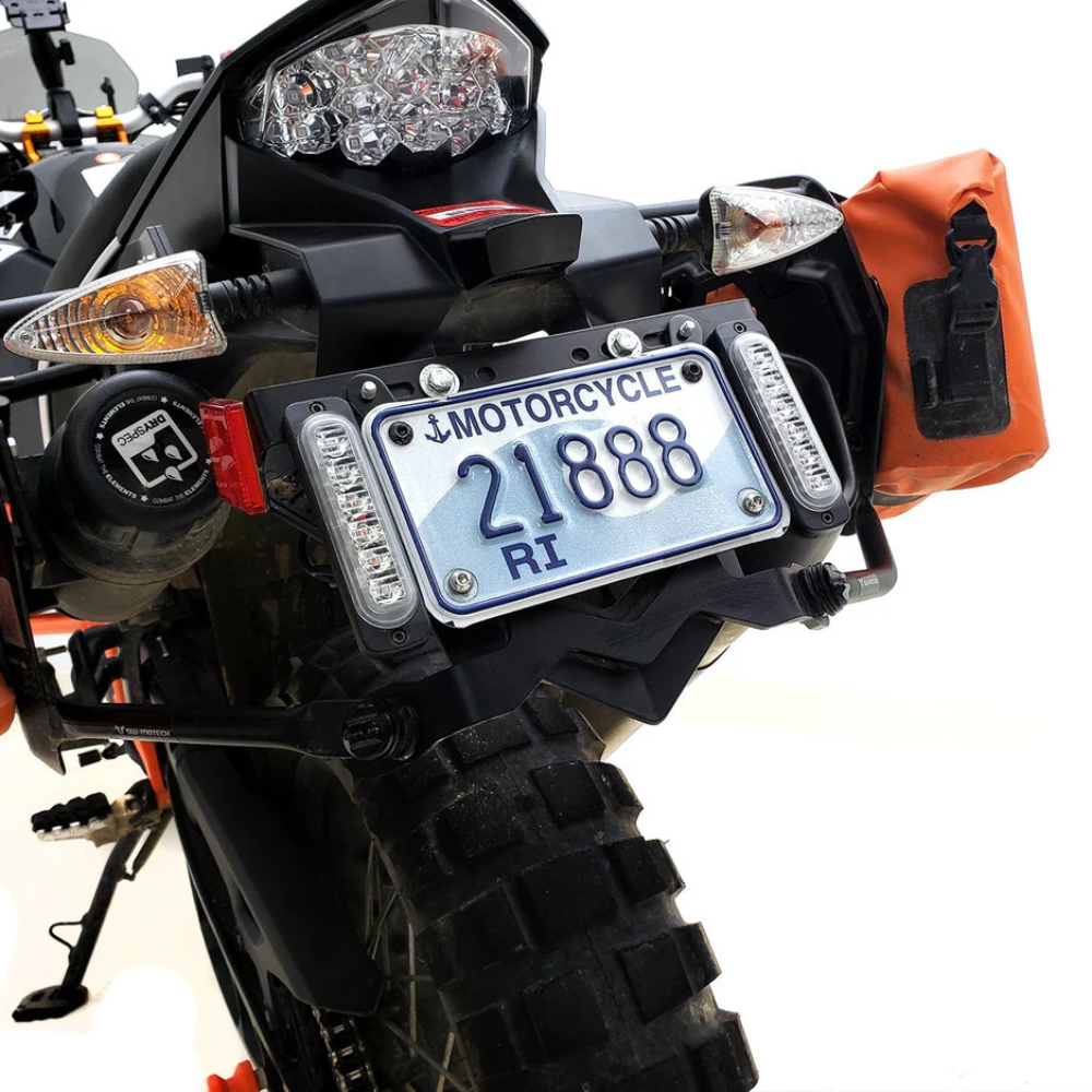 Denali B6 Dual LED Brake Light Kit with License Plate Mount