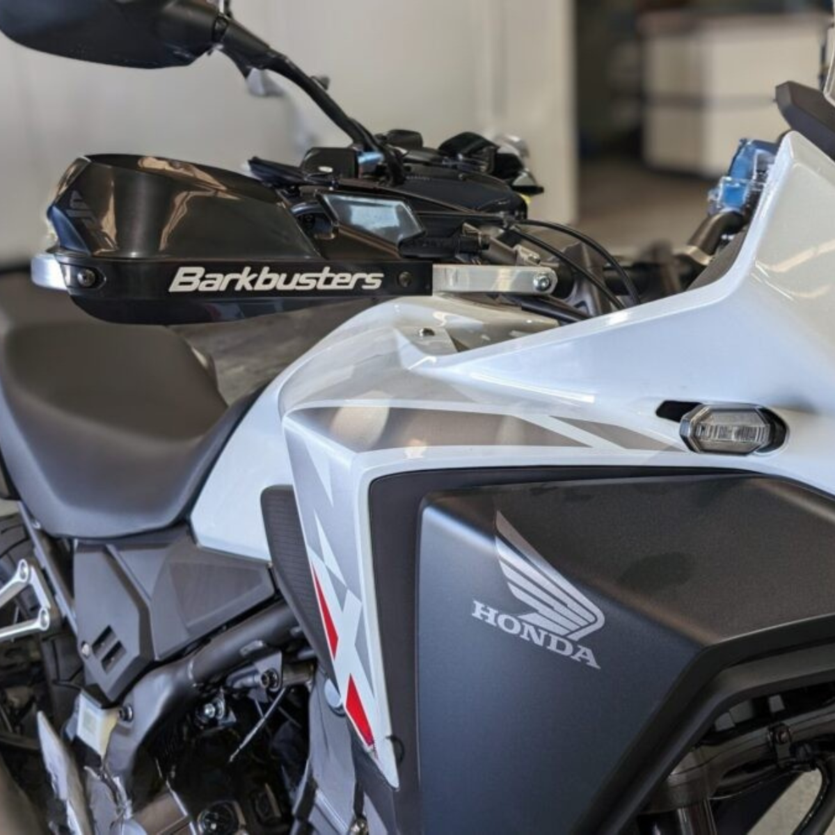 Honda NX/CB500 Barkbusters Handguard Mount