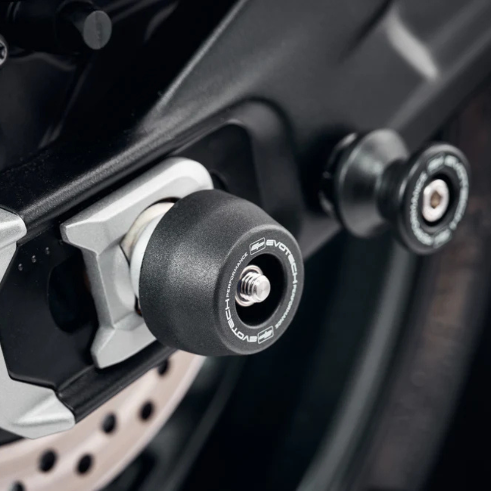 Triumph Daytona 660 2024+ Rear Spindle Bobbins – Evotech Performance