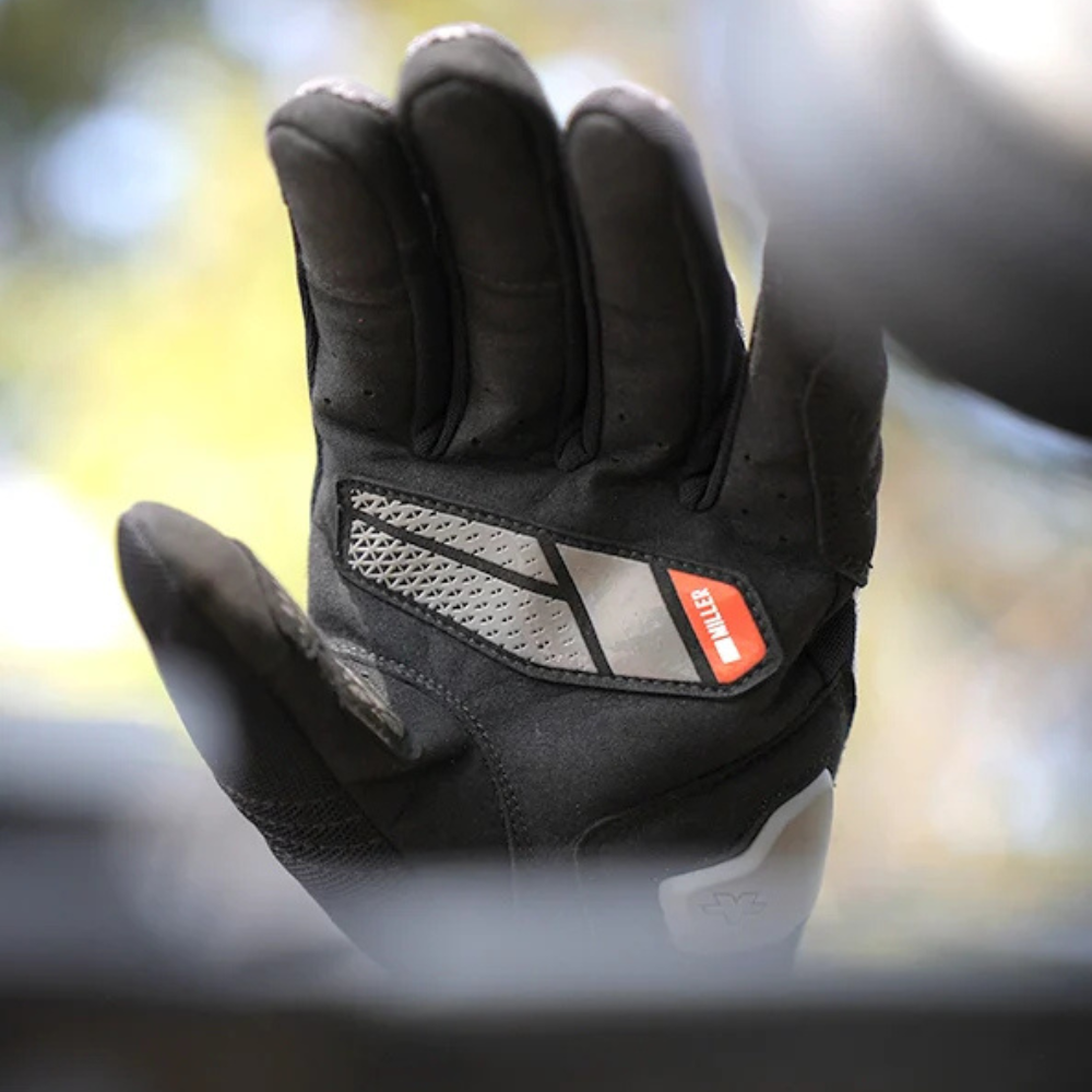 Viaterra Miller grey motorcycle gloves with pre-curved finger design