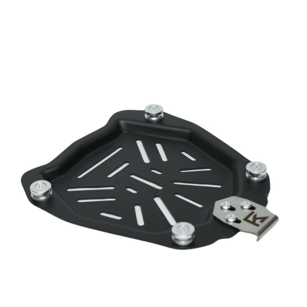 KOLGA BROS Carbon Moto Trunk with mounting plate at 6KIOM (6K)