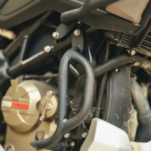 Easy installation crash guard kit for Apache RTX 300