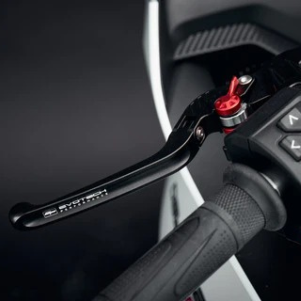 Triumph Trident 660 (2026+) Folding Clutch & Short Brake Lever Set – Evotech Performance