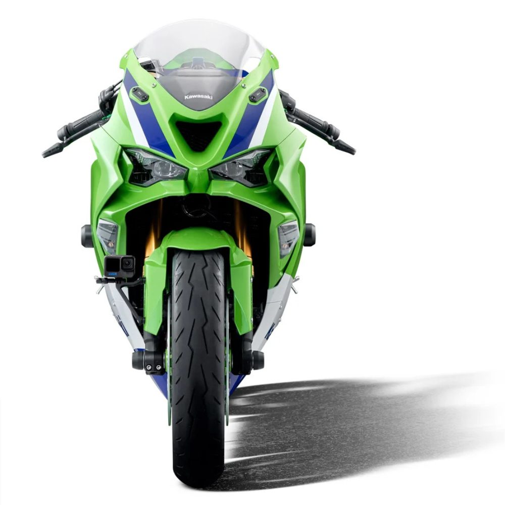 Kawasaki Ninja ZX-6R 2024+ Evotech crash protection with CNC-machined aluminium brackets