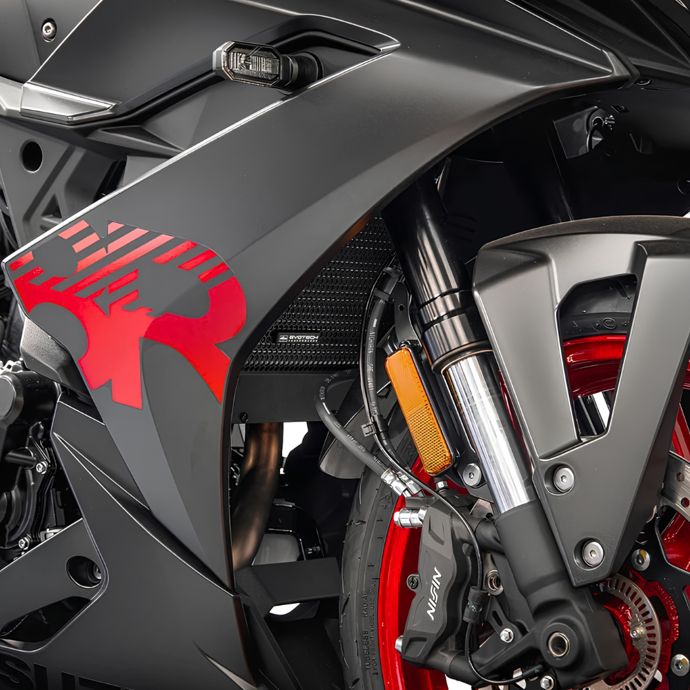 Suzuki GSX-8R (2026+) Radiator Guard - Evotech Performance