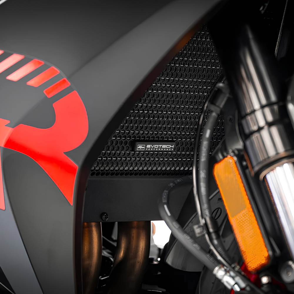 Suzuki GSX-8R (2026+) Radiator Guard - Evotech Performance