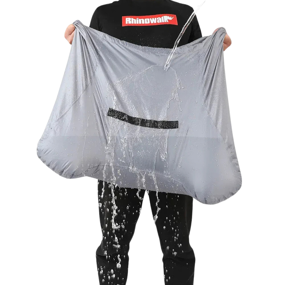 Rhinowalk MT3550 35-50L Expandable Motorcycle Tail Bag Waterproof Inner Liner Being Tested Under Running Water | 6KIOM
