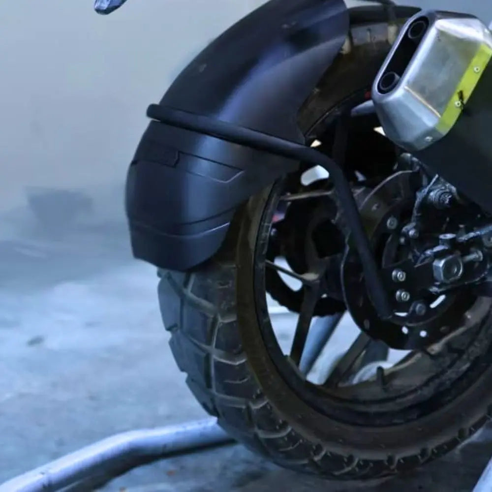 TVS Apache RTX 300 Tyre Hugger - Hyperrider