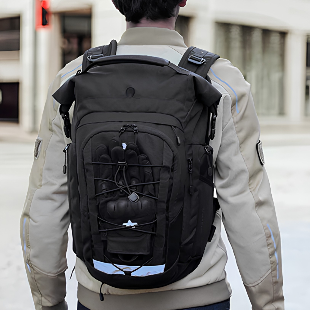 ViaTerra Ruckus 21 Motorcycle Backpack