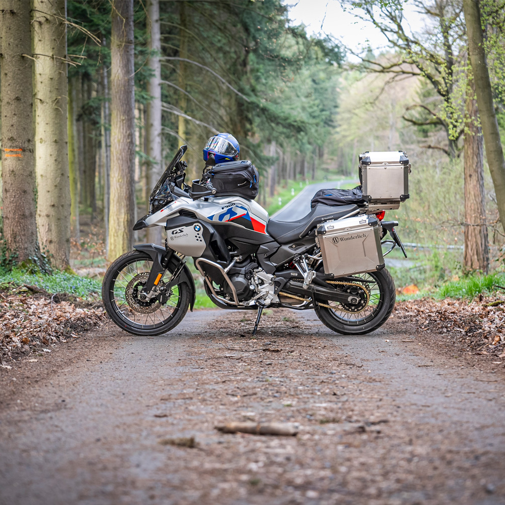BMW F 900 GS Adventure Windscreen Marathon – Wunderlich - 6KIOMWindscreens