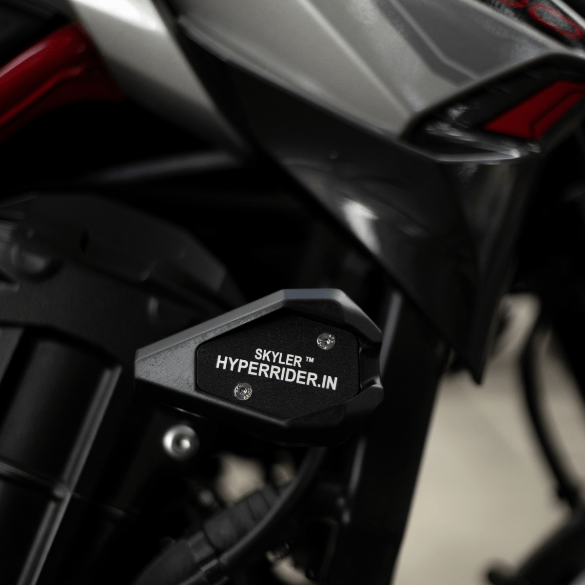Hyperrider Frame Sliders for Kawasaki Z900 - 6KIOMFrame Slider