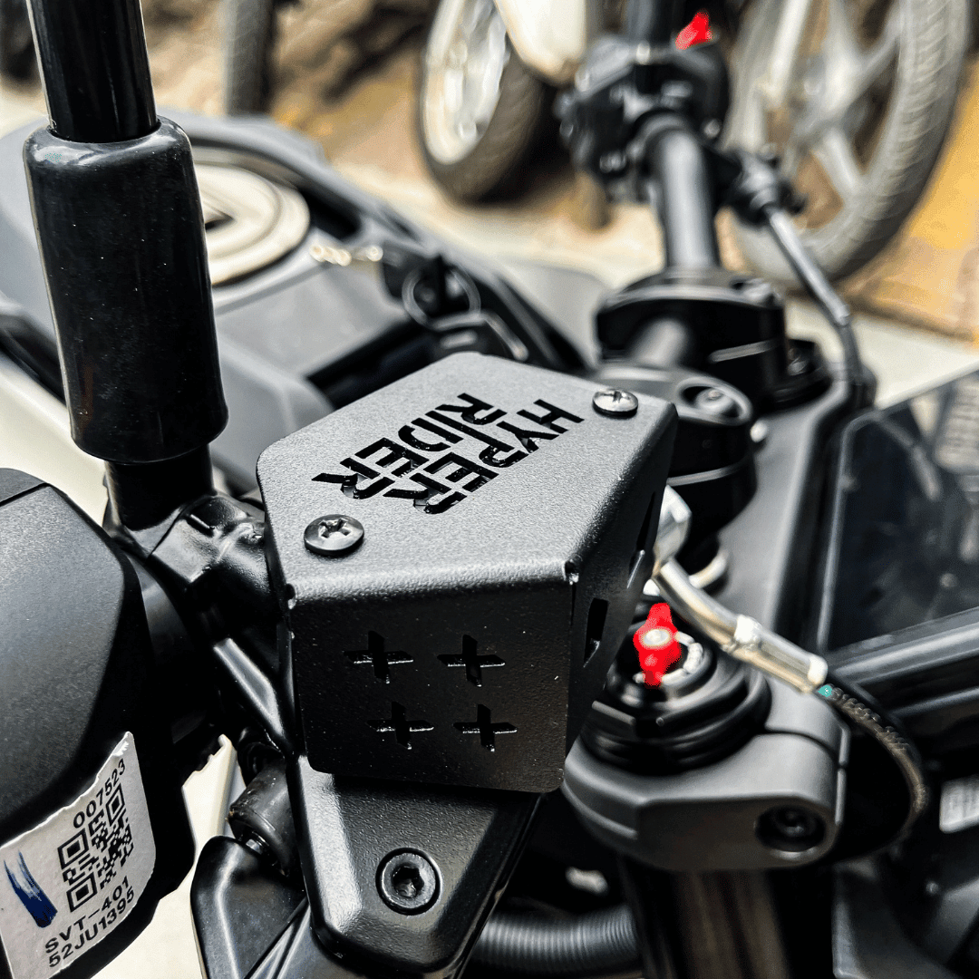 Hyperrider Front Reservoir Cap (Black) for Husqvarna Svartpilen (2024) & KTM Duke 390 Gen 3 - 6KIOMReservoir Cap