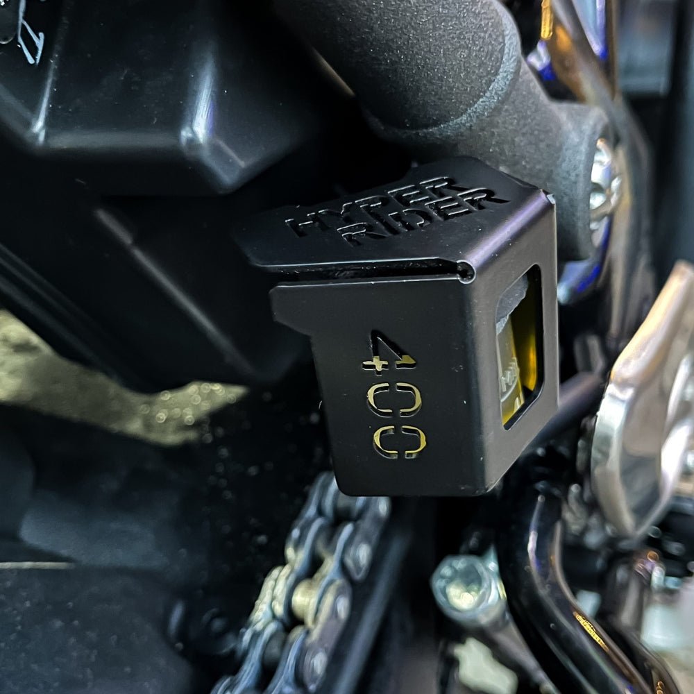 Hyperrider Rear Brake Fluid Reservoir Cover for Triumph Speed 400/Speed T4/Scrambler 400 X - 6KIOMReservoir Cap