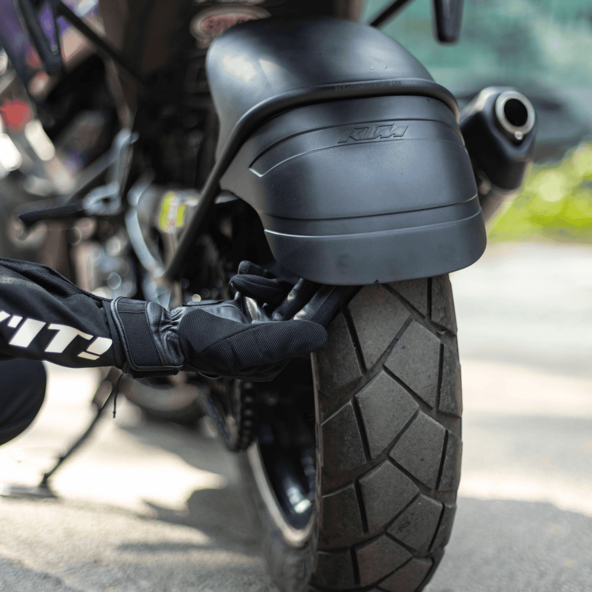Hyperrider Tyre Hugger for KTM Adventure 250/390 (Gen 1) - 6KIOMTyre Hugger