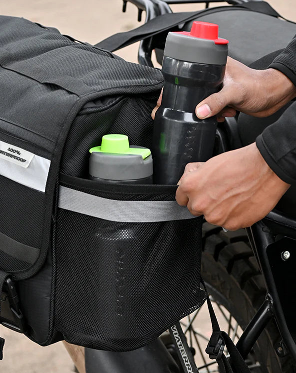 Easy Access Pockets