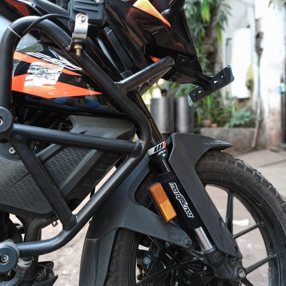 Mototrendz Fork Seal Covers (Universal Fit) - 6KIOMFork Protection