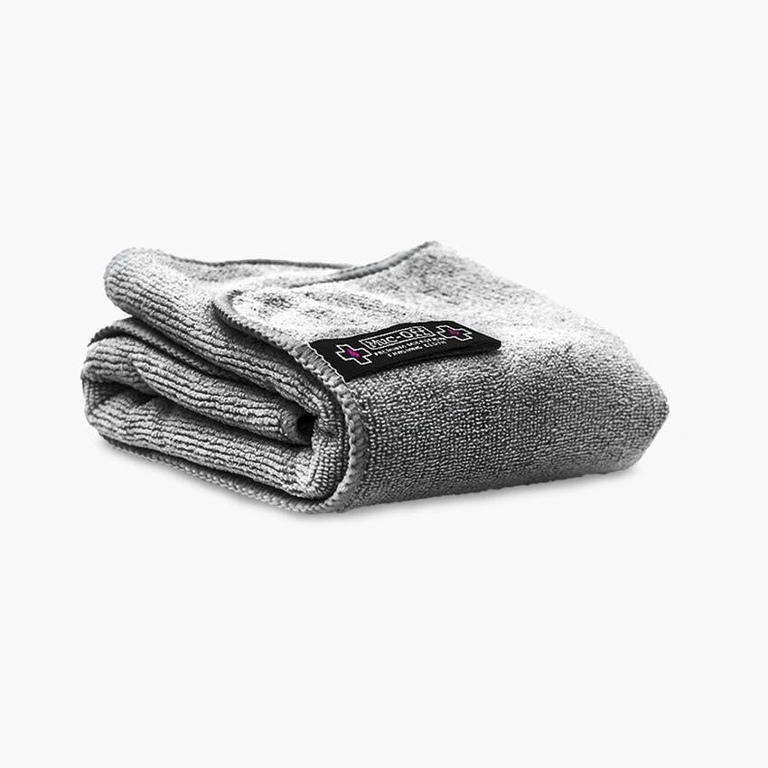 Muc - Off Helmet Care Kit (20803) - 6KIOMHelmets Care