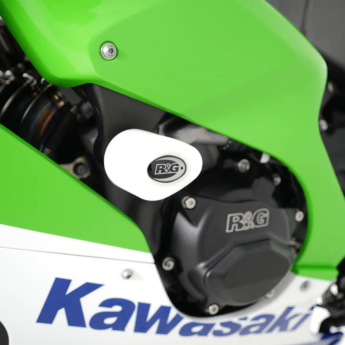 R&G Frame Sliders – Aero Style Kawasaki ZX - 10R (2011–2025) & ZX - 10RR (2021–2025) - 6KIOMFrame Slider