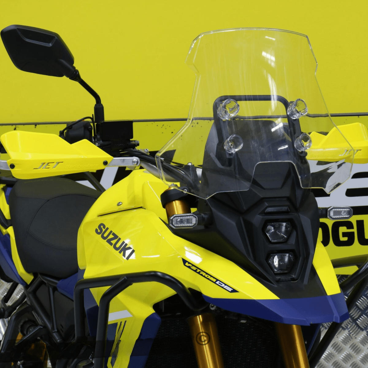 Suzuki V - Strom 800DE Barkbusters Handguard Mount - 6KIOMProtection