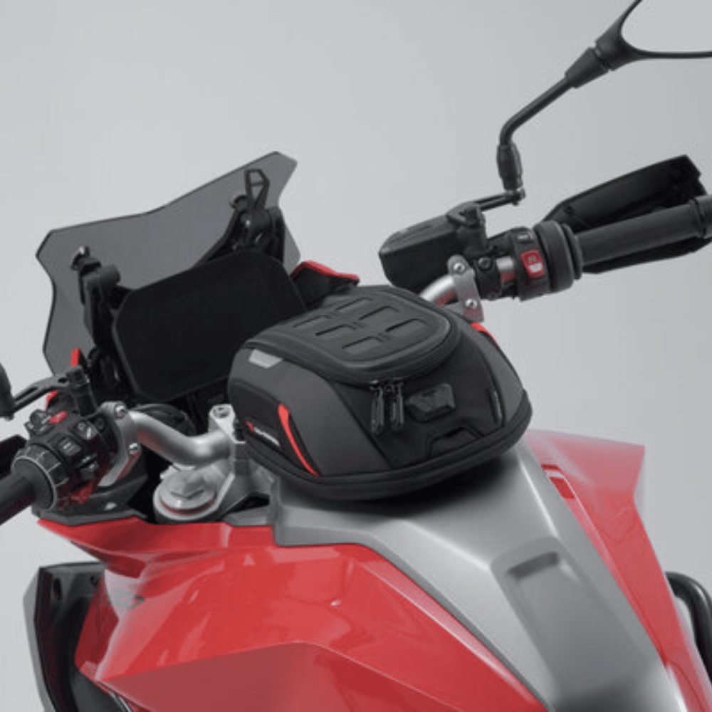 SW - Motech 3 - 5L Quick Lock PRO Micro Tank Bag - 6KIOMLuggage