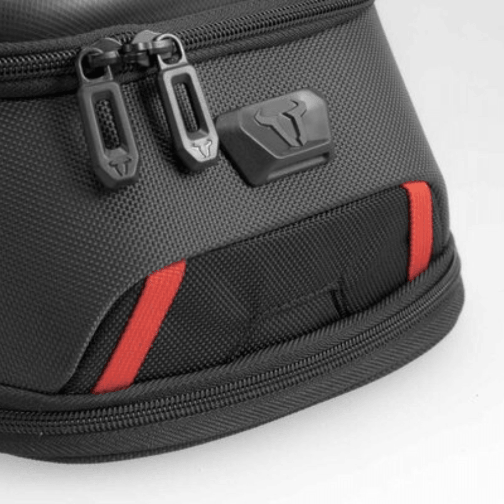 SW - Motech 5 - 8L Quick Lock PRO Daypack Tank Bag - 6KIOMLuggage