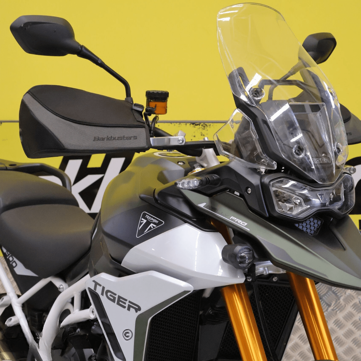 Triumph Tiger GT / GT Pro & Rally Barkbusters Handguard Mount - 6KIOMProtection